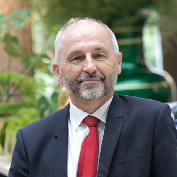 Kuczogi L&aacute;szl&oacute;